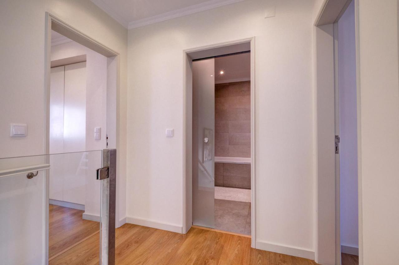 Comfortable Town House In Quiet Area By Lovelystay Lisbon Exterior photo